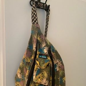 Kavu bag with flower print